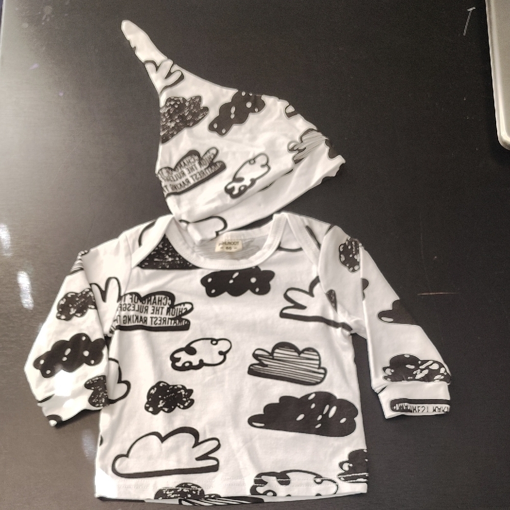 Eghunooy Baby Black And White Top And Matching Hat 0-3 Months Unisex